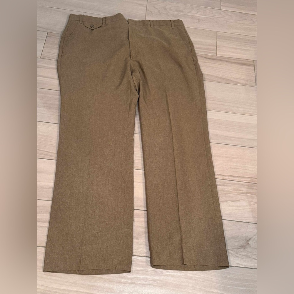 Levi's vintage custom tan Chinos dress pants size small 20in waist 29in inseam